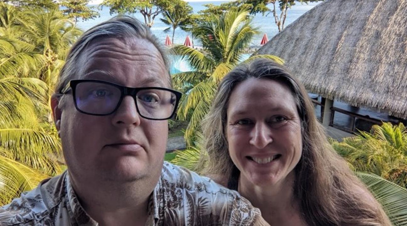 Dan Bigelow and wife Angel in Tahiti in 2022