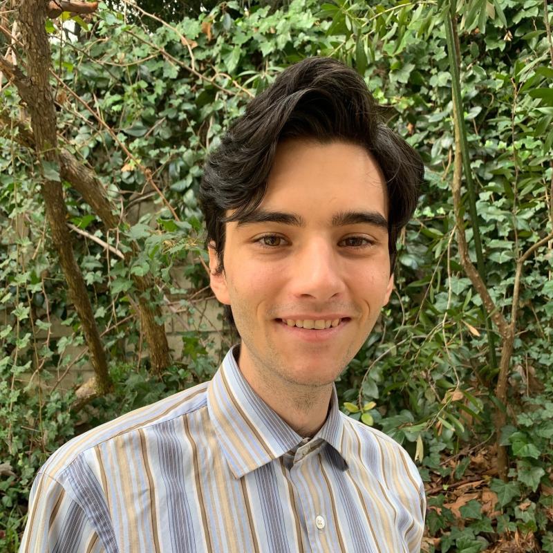 French Alumn_Max Robinson